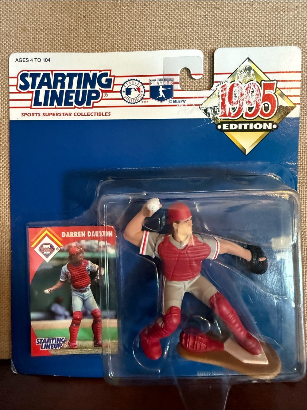 Starting Lineup 1995 Edition Darren Daulton Catcher Figure - Red